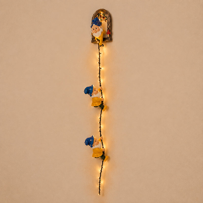 🎄 Handmade Climbing Gnome Christmas String Lights, Indoor Outdoor Wall Hanging Holiday Decor
