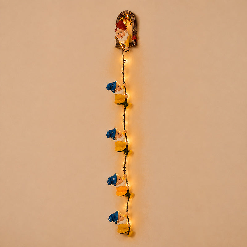 🎄 Handmade Climbing Gnome Christmas String Lights, Indoor Outdoor Wall Hanging Holiday Decor