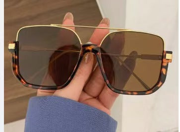 ⏰LAST DAY SPECIAL PRICE: ￡9.99!!😎Fashionable Lightweight Tinted Lens Sunglasses