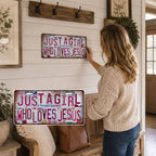 "Just A Girl Who Loves Jesus" Vintage Wall Sign✝️💖