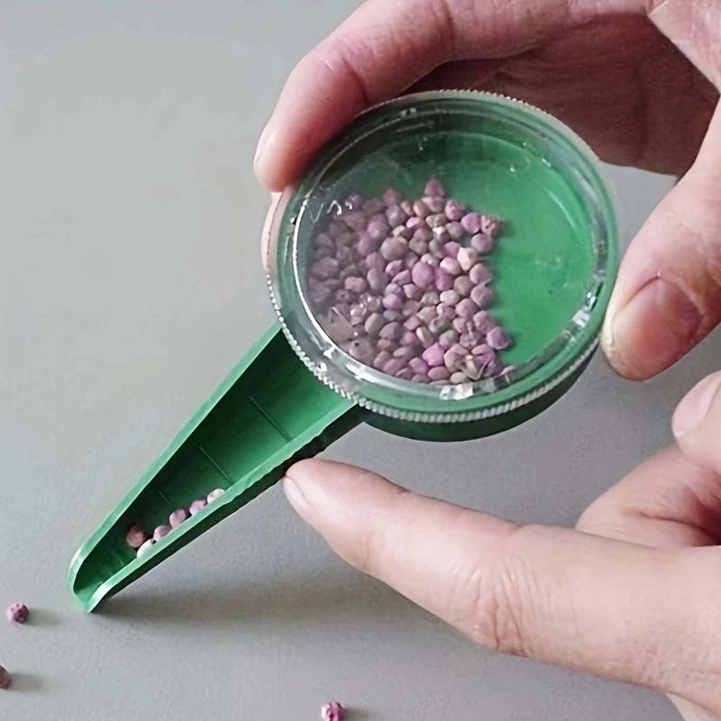 🌱 Transform Your Garden - ✨Professional Garden Dibber – Effortless Seed Planting Tool