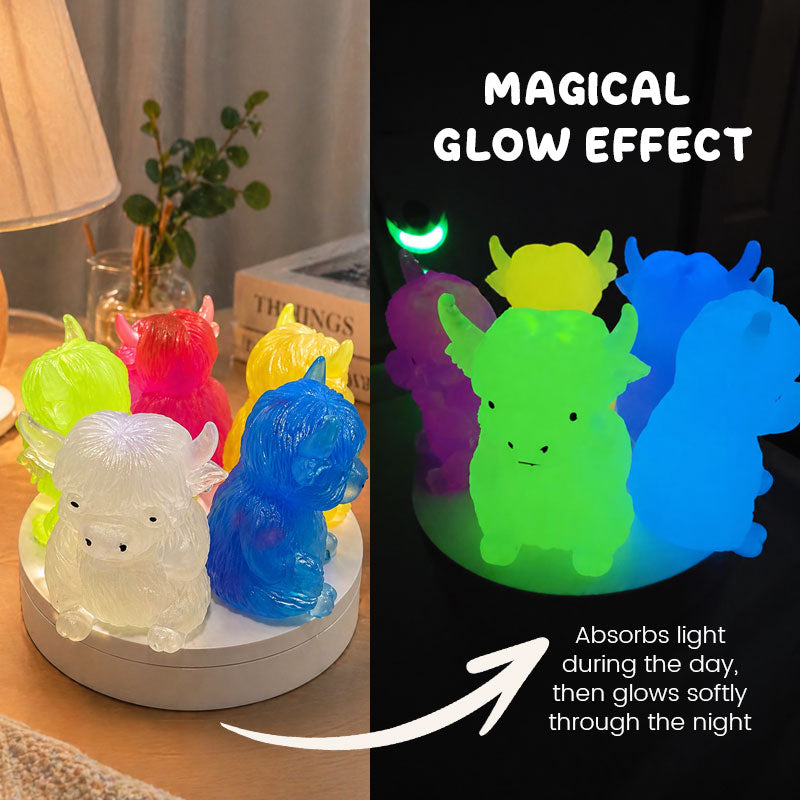 📢📢LAST DAY SALE 50% OFF🐮Highland Cow Glow-in-the-dark Ornament🌙