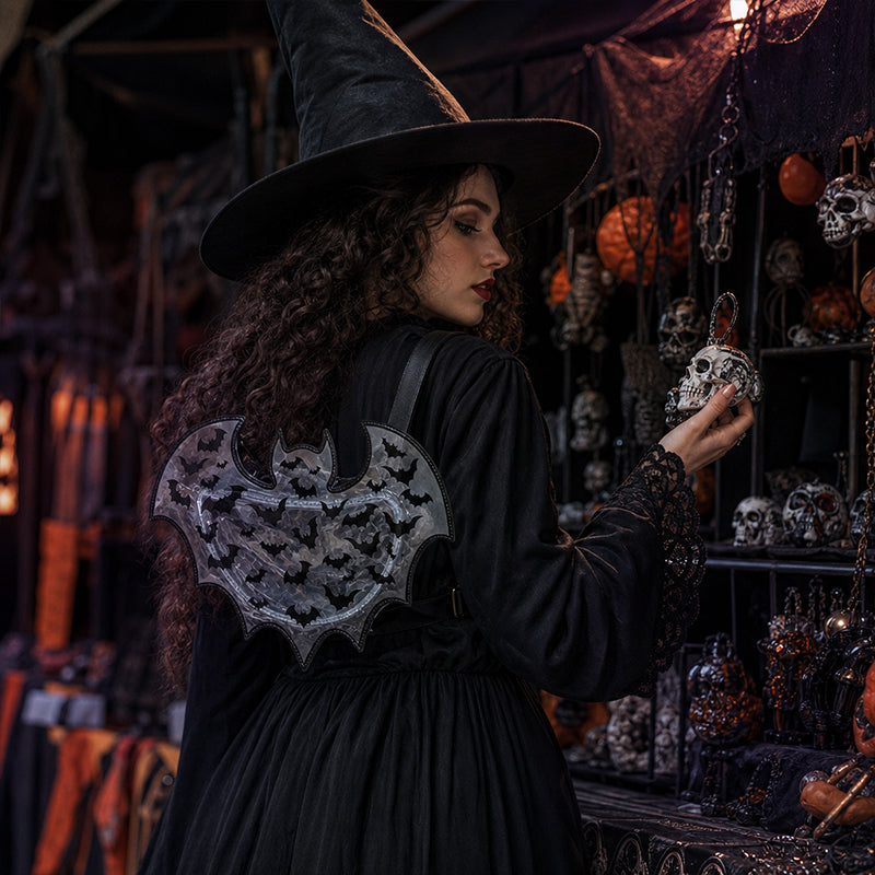 Spooky Chic Bat Wing Handbag - Perfect Halloween & Goth Accessory 🦇