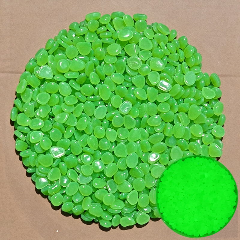 💥Glow-in-the-dark Rocks: illuminate your exterior with an enchanting glow!