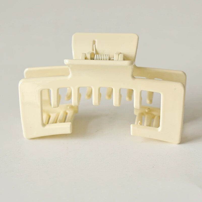 🧢 Oversized Hat-Friendly Hair Claw Clip 🧢