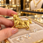 ♈ Vintage Zodiac Sign Brooch – Personalised Astrology Accessory!