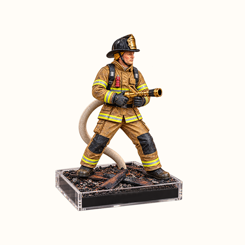 🚒 Firefighter Figurine Humidifier – Unique Decor Desk Mist Maker