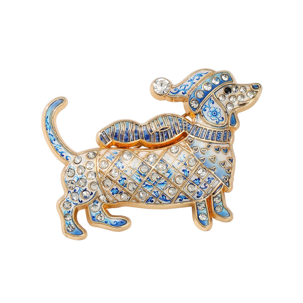 🎄🐾 Christmas Dachshund Brooch for Doxie Lovers